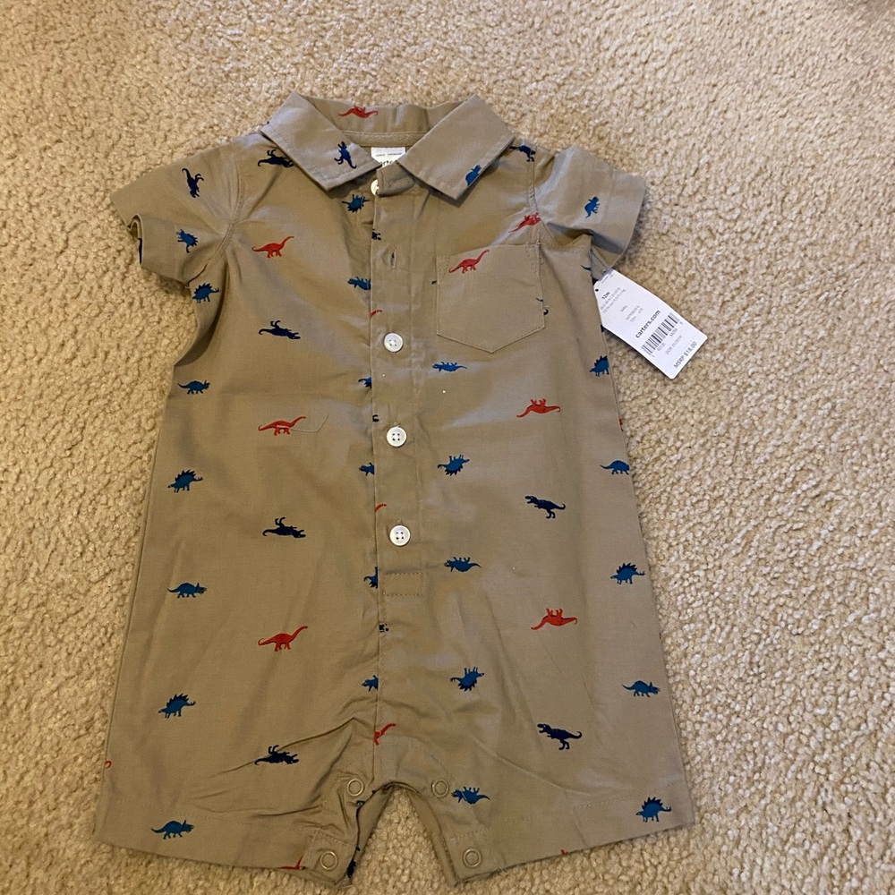Carter’s infant Dinosaur khaki one piece short set